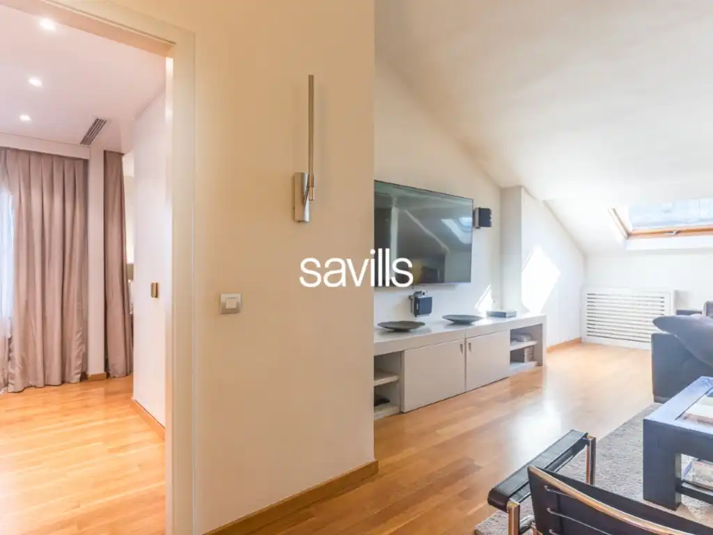 Wohnzimmer von Wohnungen zum Verkauf in Barcelona mit Schwimmbad und Balkon