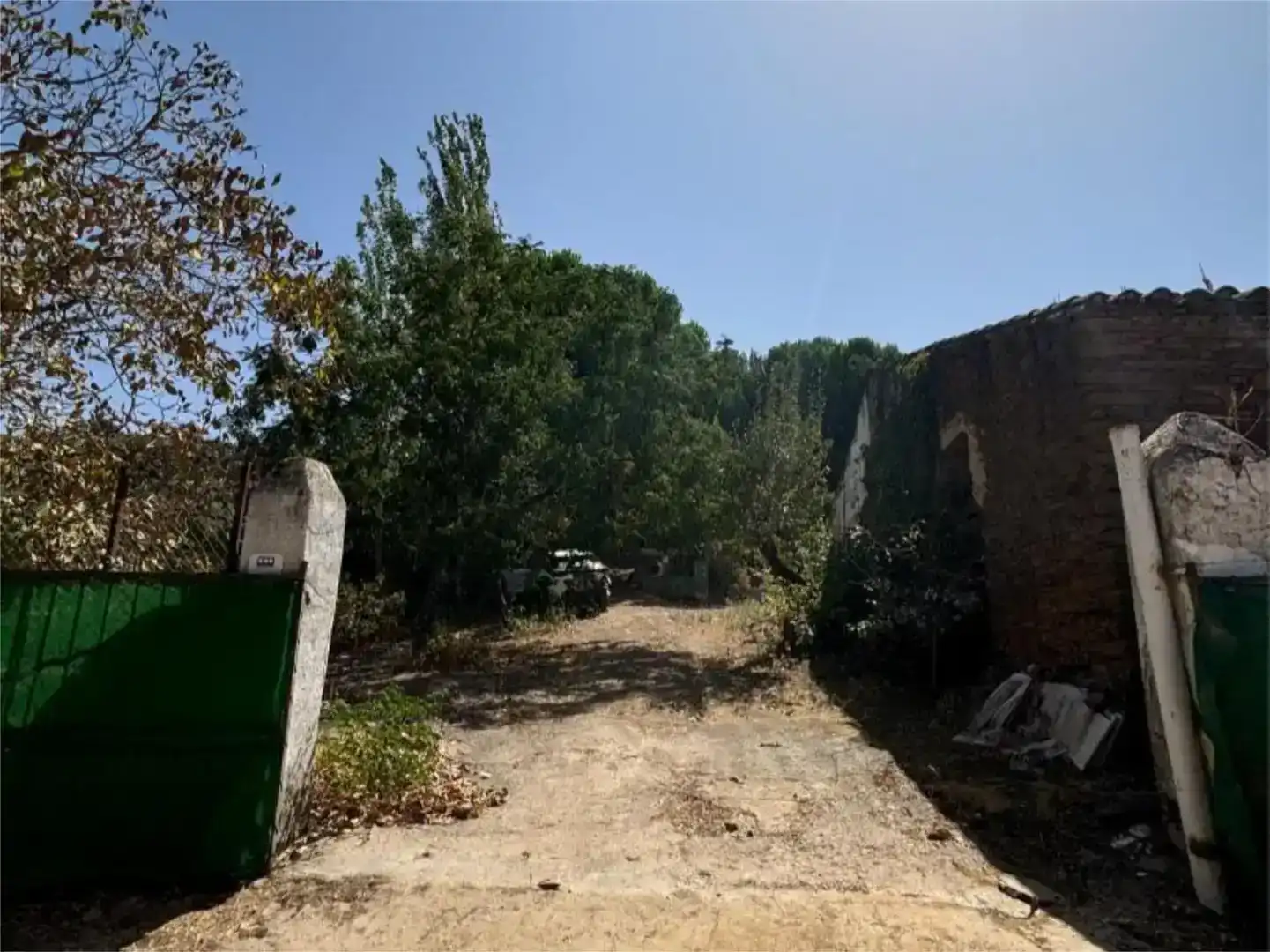 Finca rústica en venda en Madroñera amb Jardí privat, Piscina i Moblat