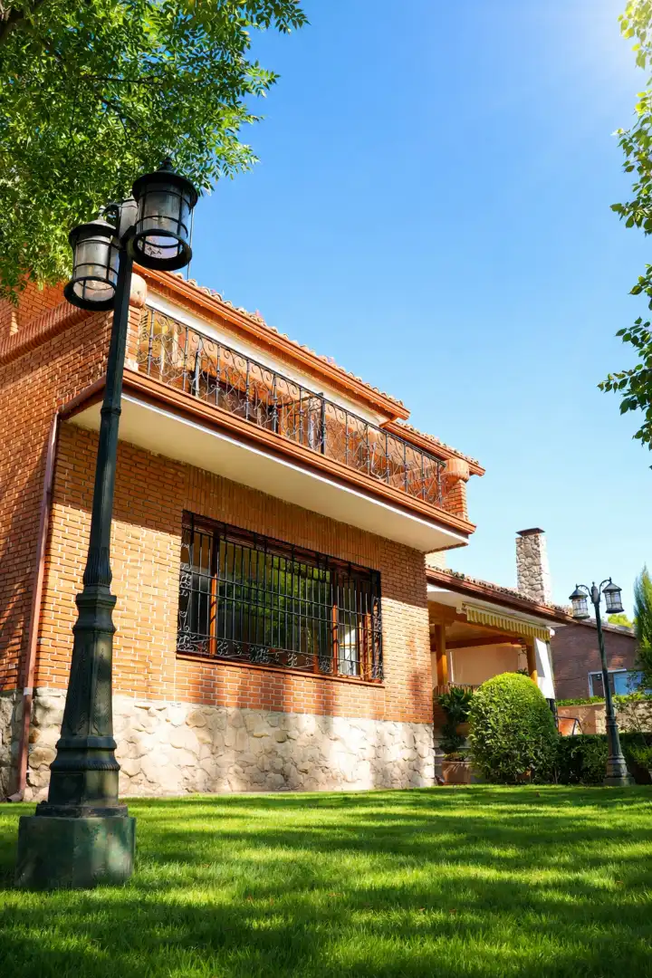 Vista exterior de Casa o chalet en venta en Aranjuez con Aire acondicionado, Calefacción y Jardín privado