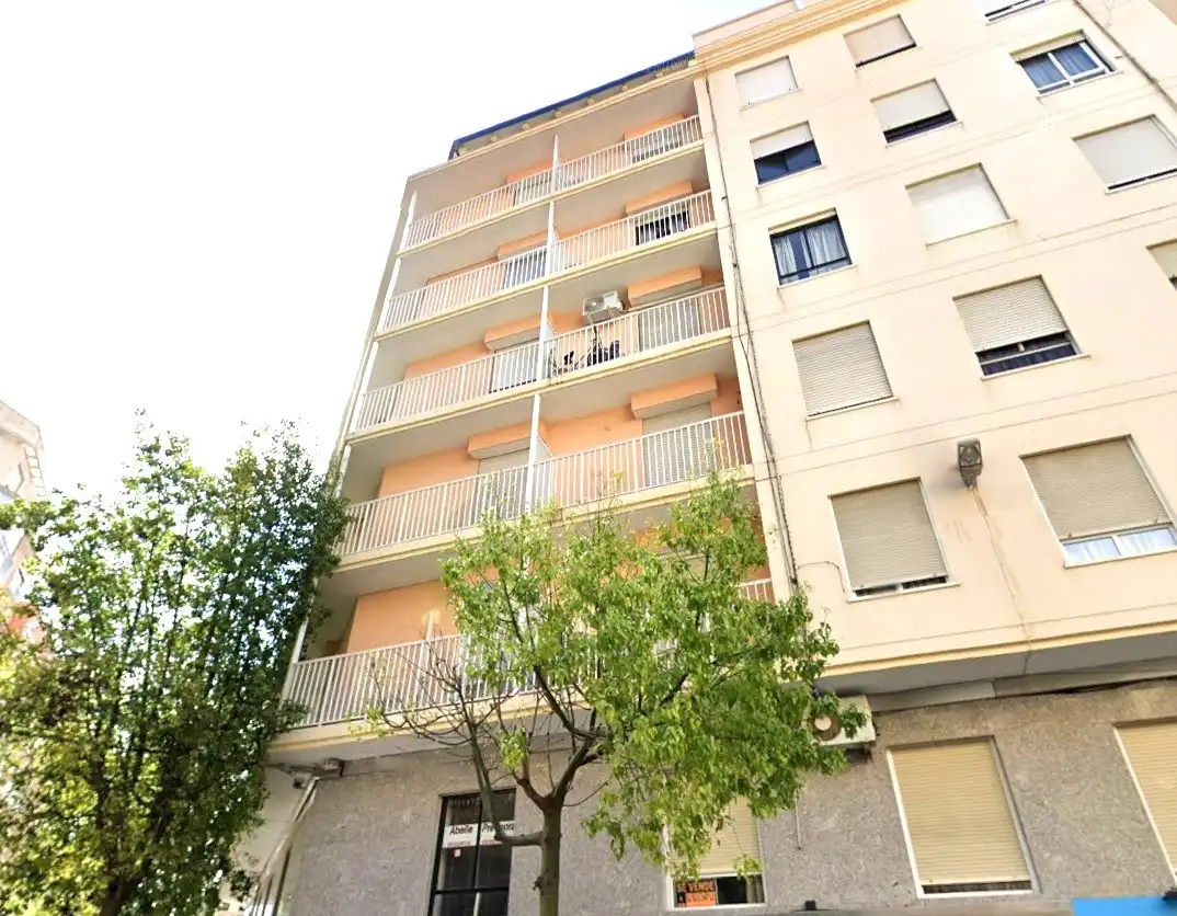 Piso en venta en Benito Pérez Galdos, imagen 2