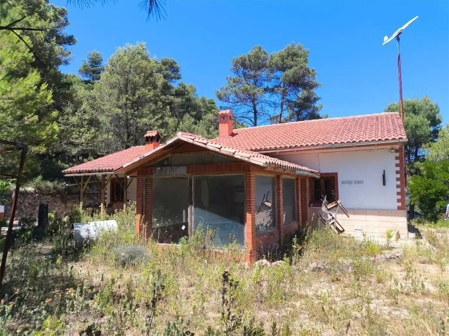 Vista exterior de Pis en venda en Penàguila amb Jardí privat, Traster i Piscina