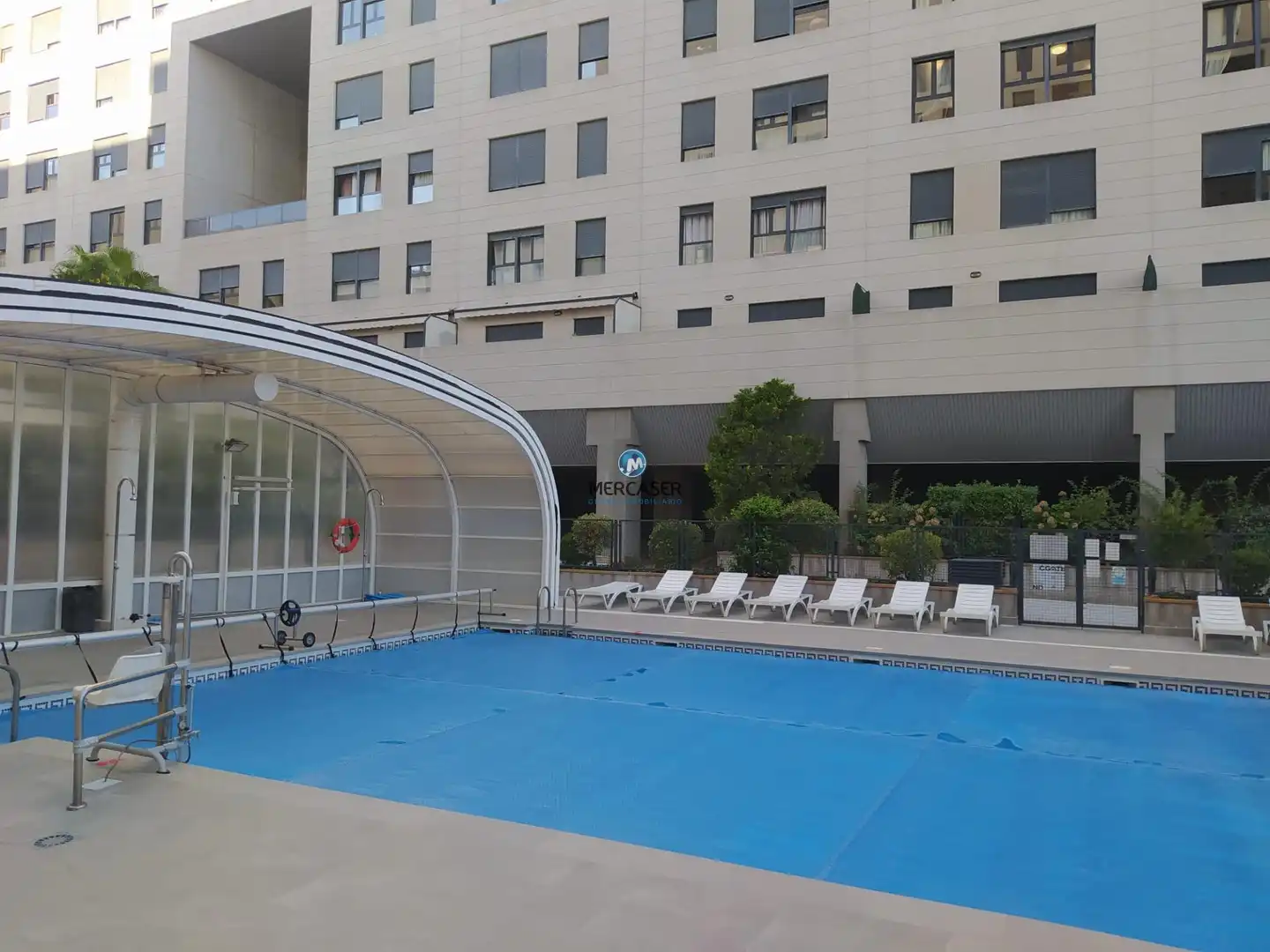 Piso con piscina en venta en El Barral Ferial