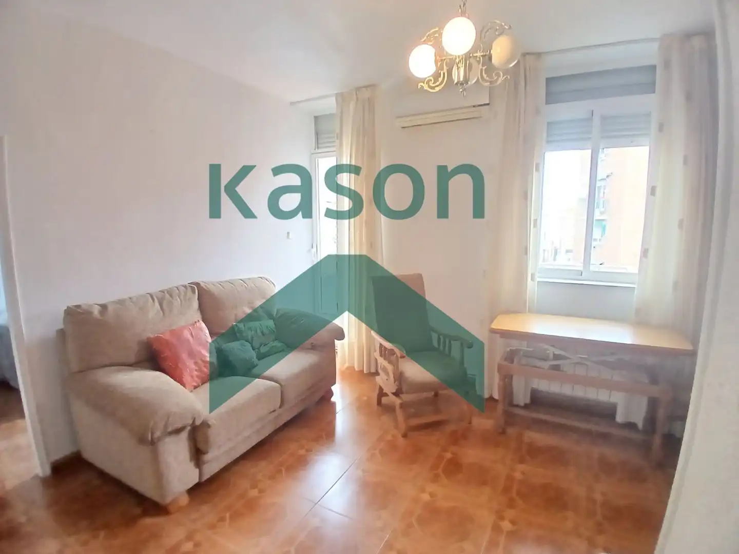 Living room of Flat for sale in Madrid  with Heating, Terrace and Furnished