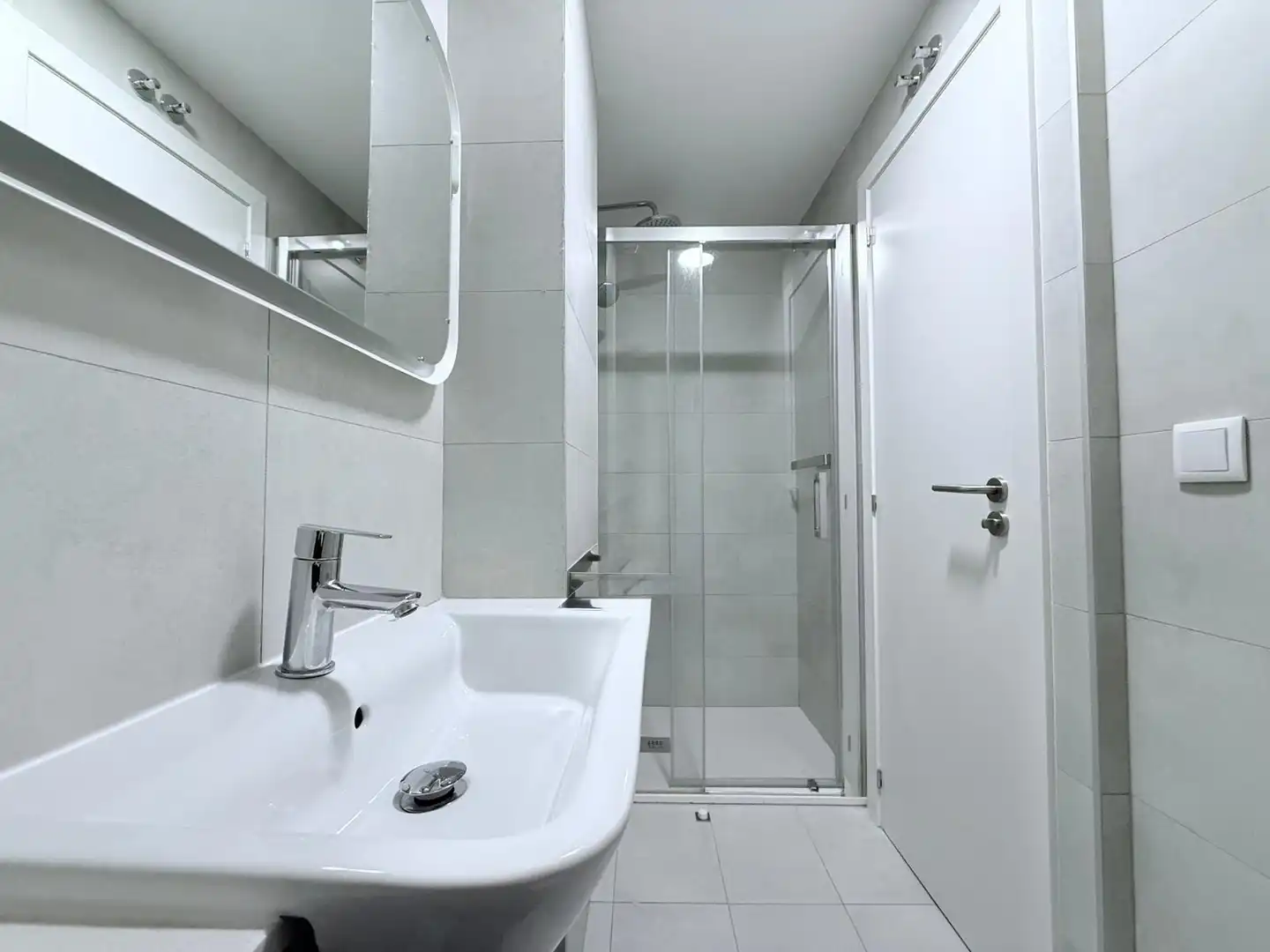 Bathroom of Flat for rent in Valencia  with Air Conditioner, Heating and Parquet flooring