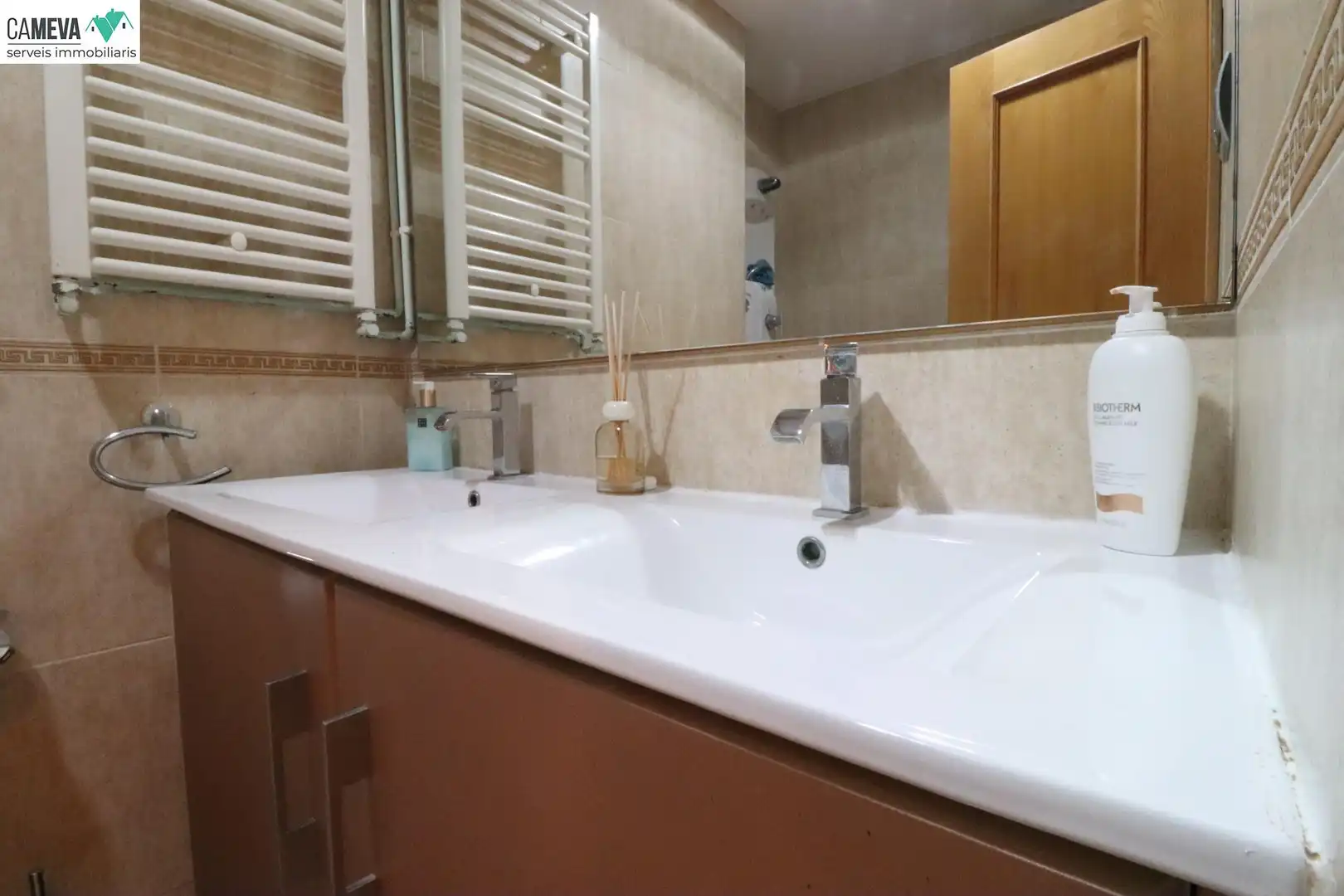 Baño de Piso en venta en Sabadell con Aire acondicionado, Calefacción y Parquet