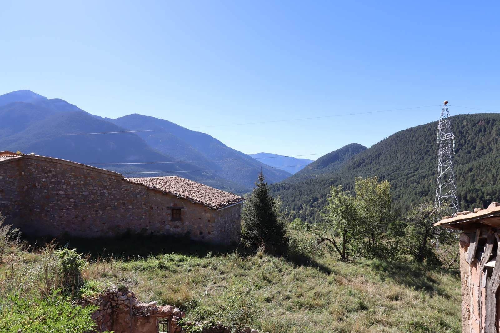 Exterior view of Country house for sale in Saldes