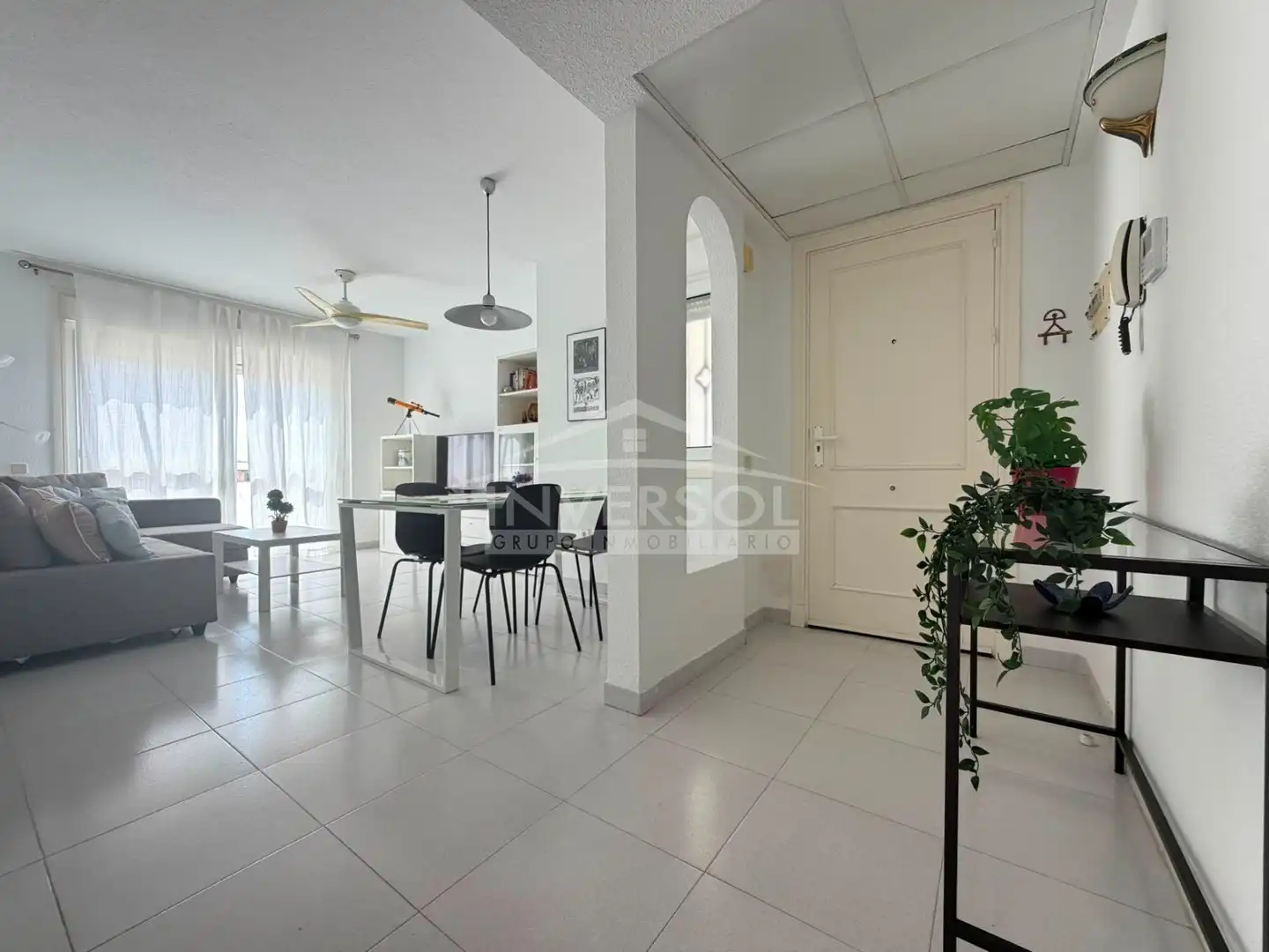Sala de estar de Piso en venta en El Ejido con Amueblado
