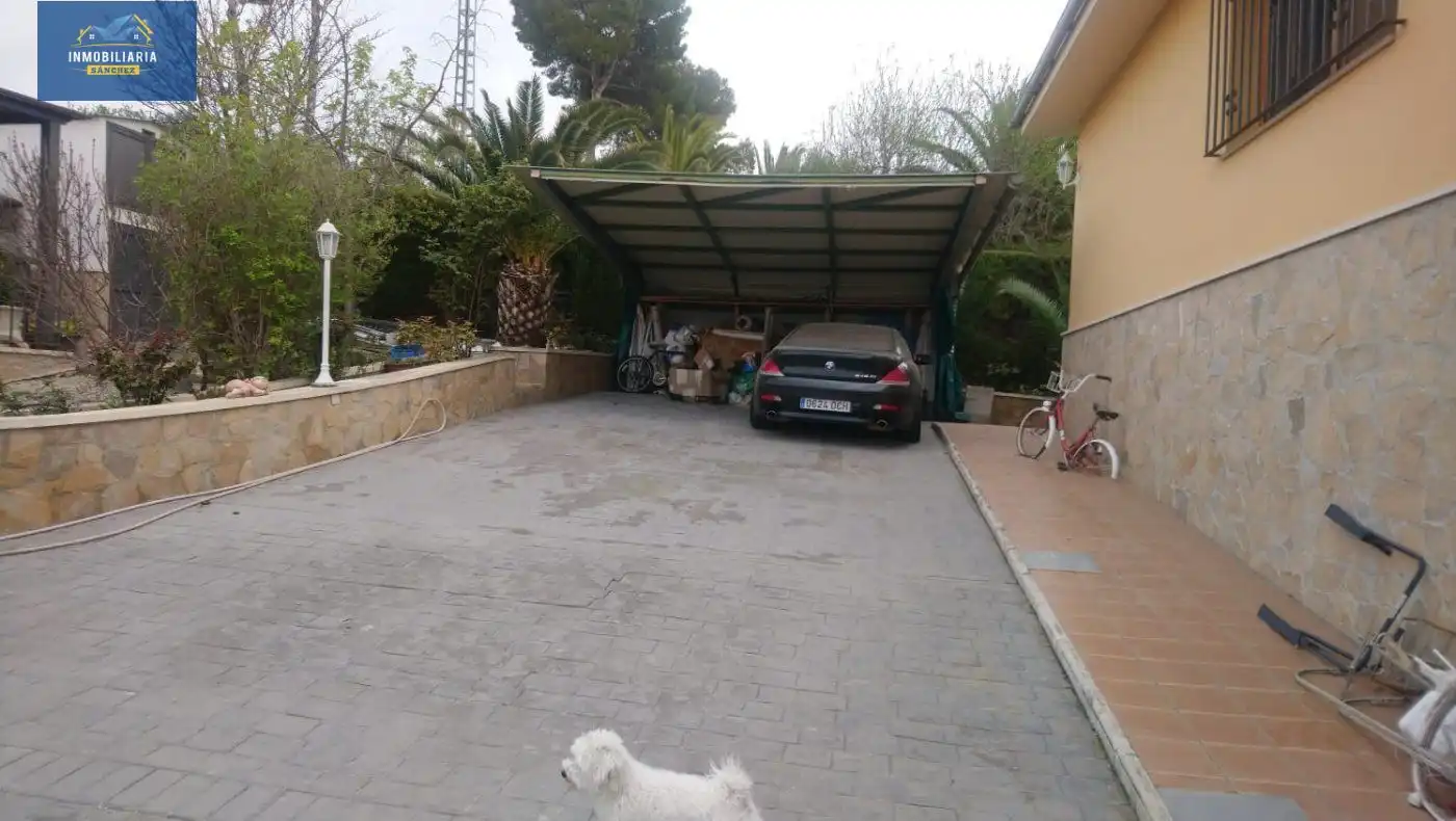 Parking of Houses for sale in Benillup  with Air Conditioner, Heating and Terrace