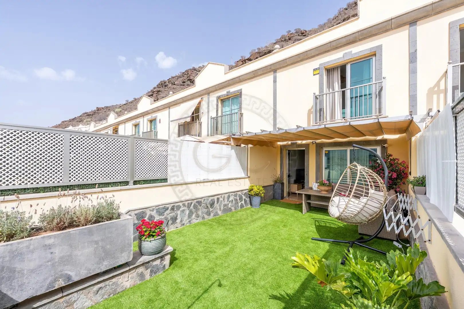 Terraza de Casa adosada de alquiler en Mogán con Aire acondicionado, Jardín privado y Terraza