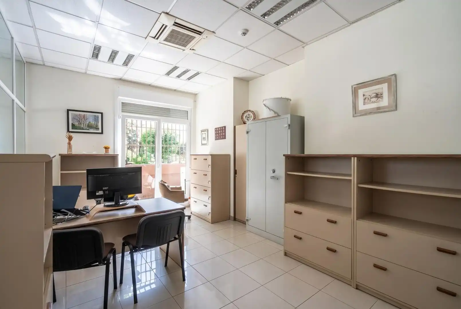 Office for sale in Costillares