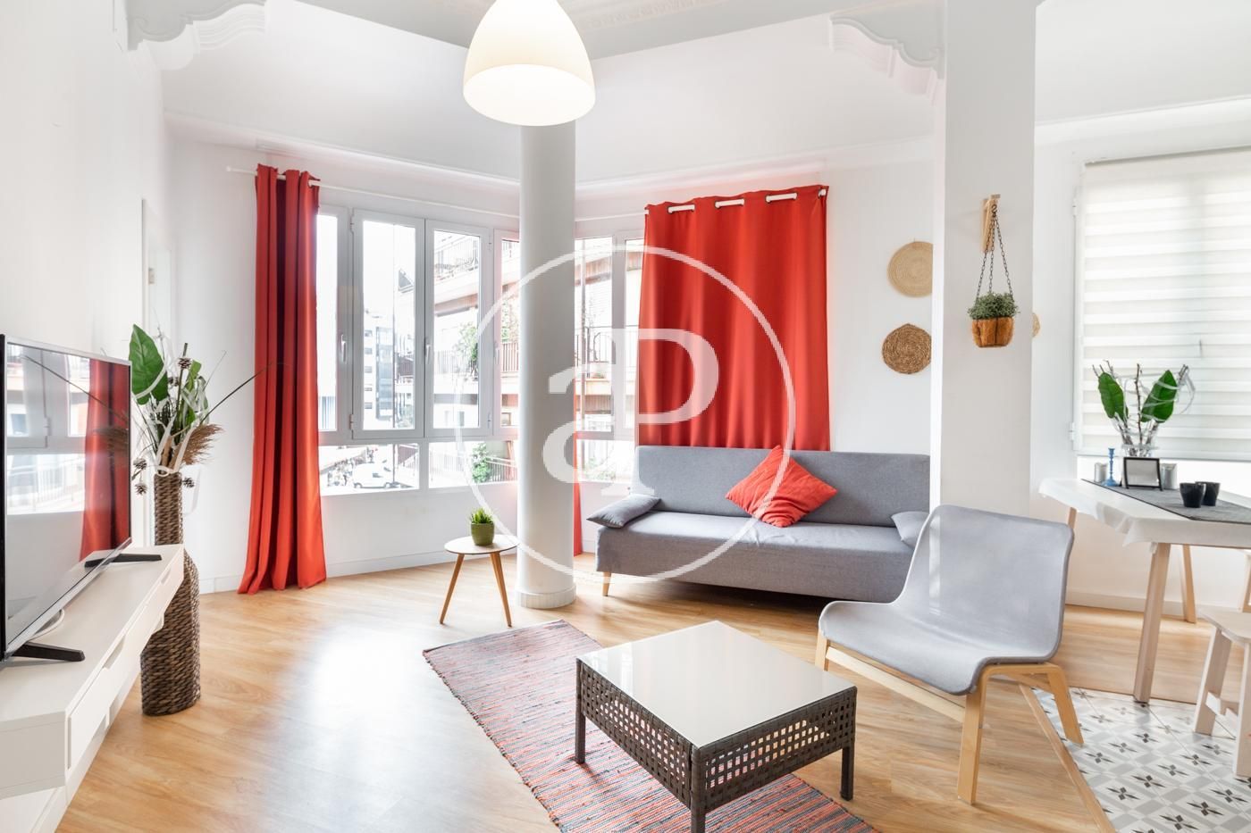 Exterior view of Flat to rent in  Valencia Capital  with Air Conditioner, Heating and Furnished
