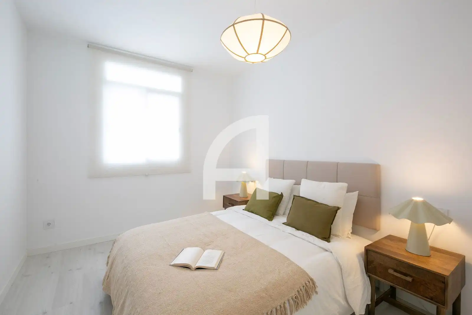 Schlafzimmer von Wohnung zur Miete in Barcelona mit Klimaanlage, Heizung und Parkett