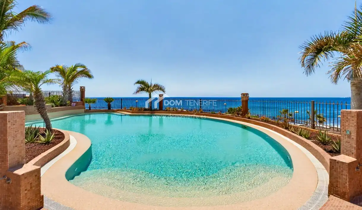 Pis amb piscina en venda a Palm - Mar
