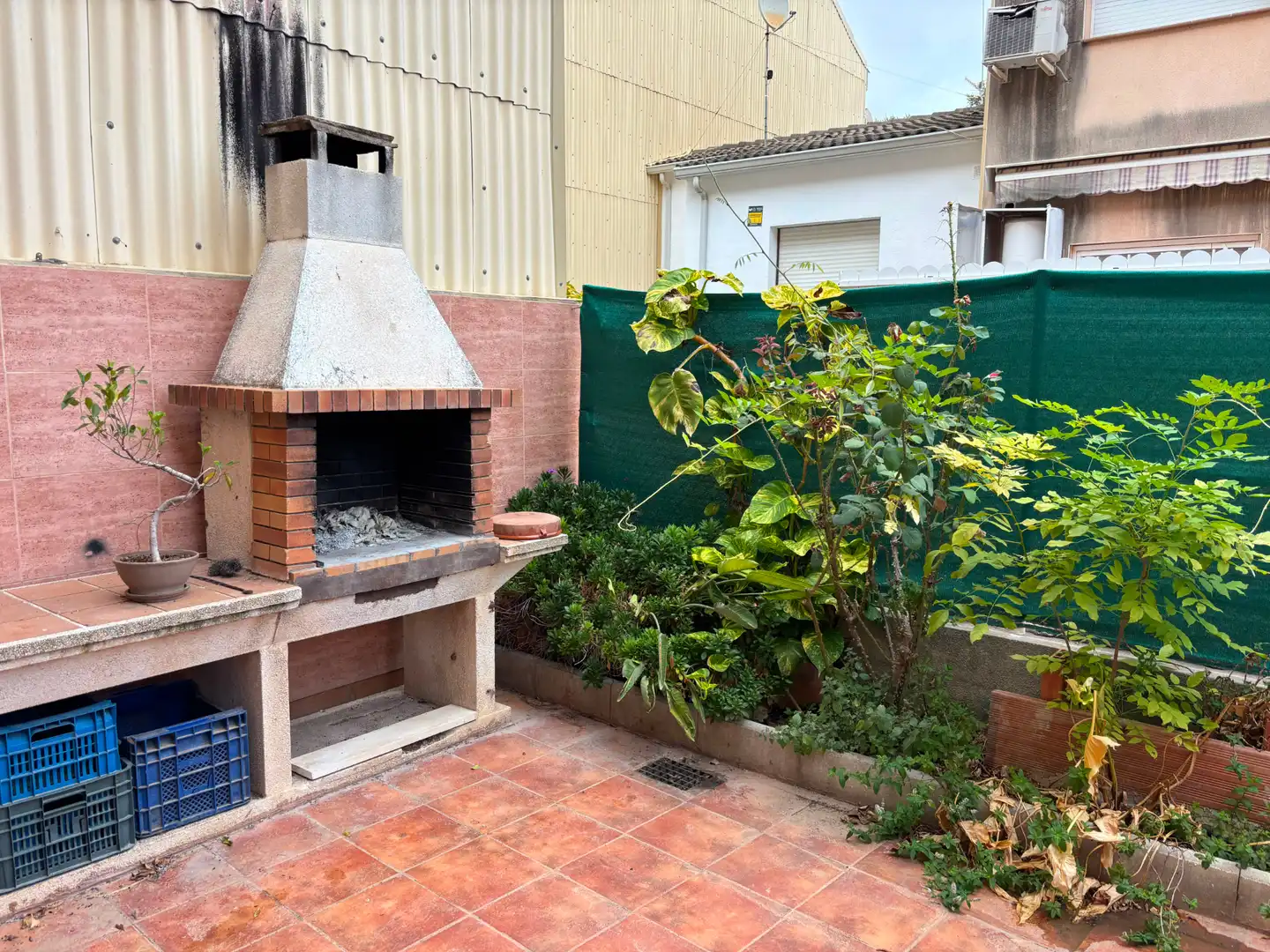 Maison mitoyenne avec jardin à vendre à Carrer Calaf, imagen 4