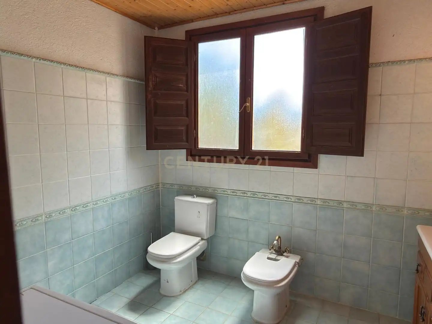 Bathroom of Houses for sale in Cunit  with Air Conditioner