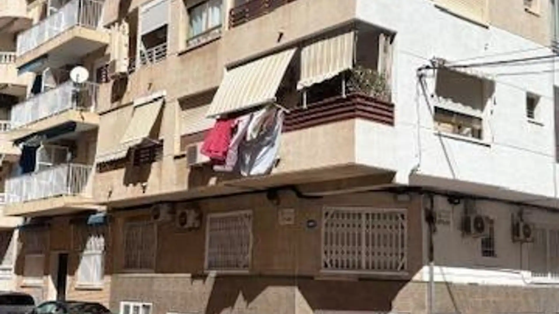 Vista exterior de Estudio en venta en Torrevieja