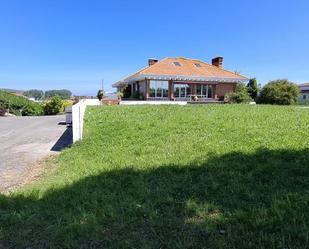 House or chalet for sale in Santa Cruz de Bezana