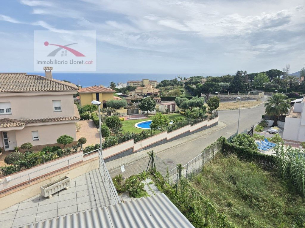 Vista exterior de Casa o xalet en venda en Lloret de Mar