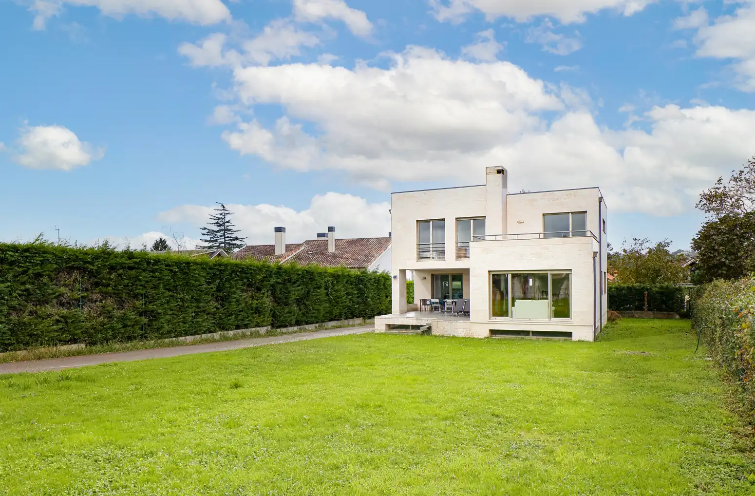 Garden of Houses for sale in Gijón   with Heating