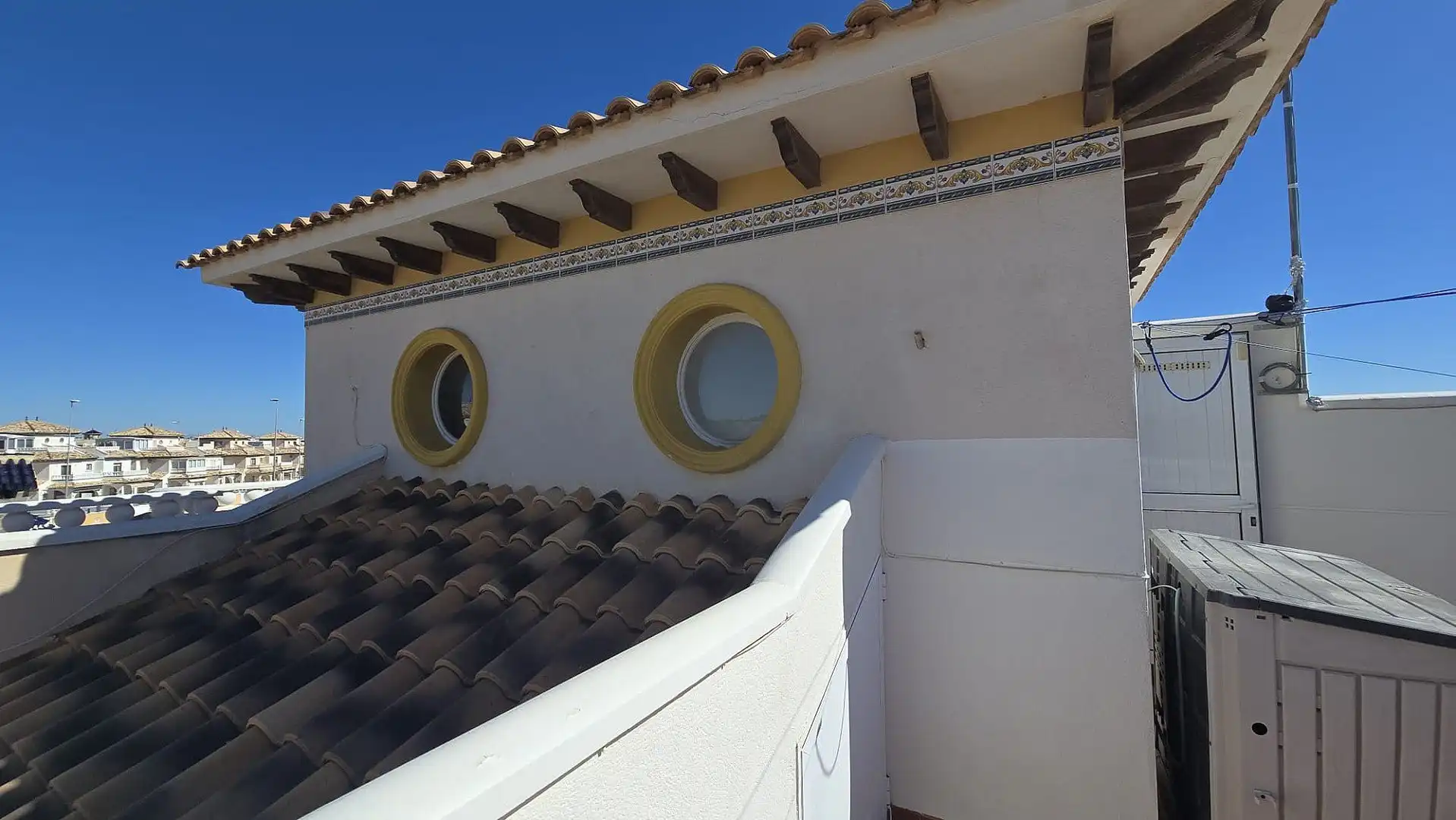 Vista exterior de Finca rústica en venda en Orihuela amb Jardí privat, Terrassa i Moblat