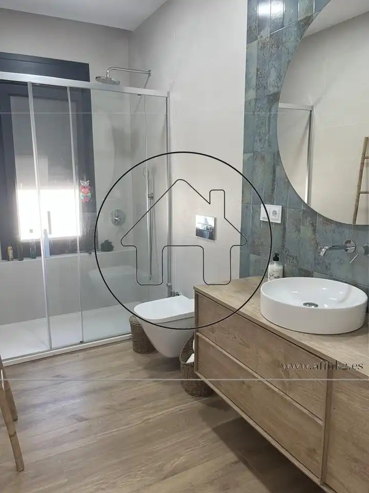 House with pool for sale in Calle Macizo Galaico, imagen 50