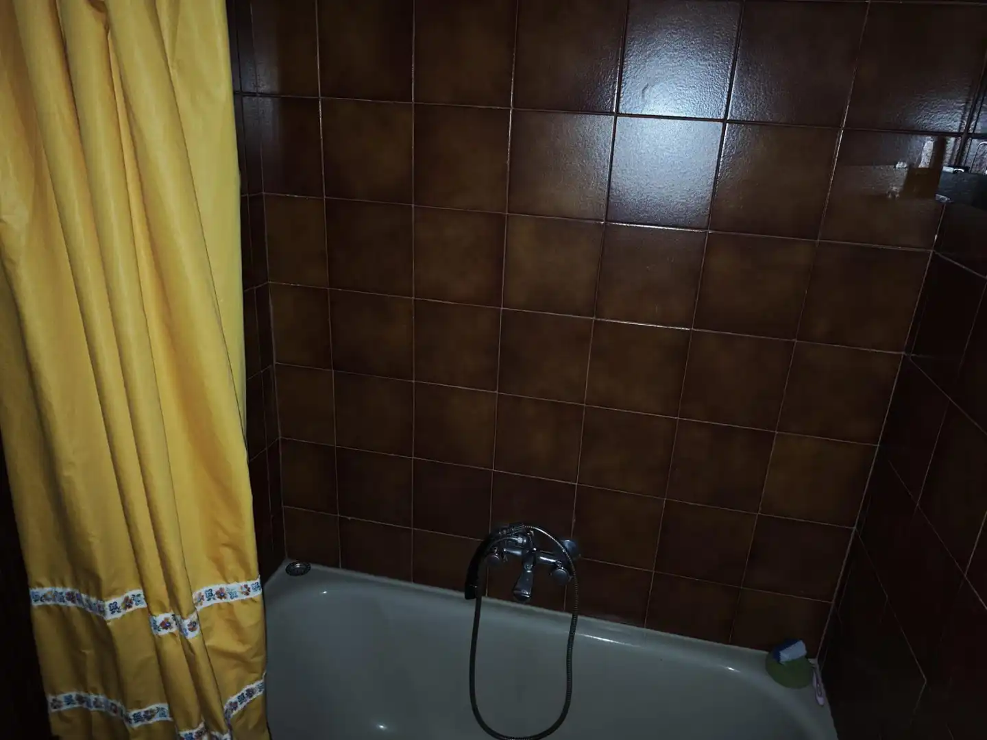 Baño de Piso en venta en Badajoz con Terraza y Balcón