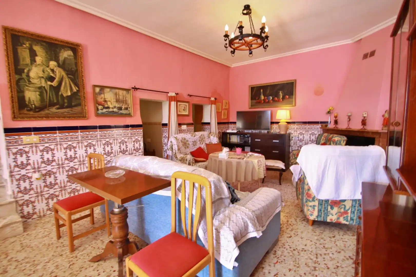 Sala d'estar de Casa o xalet en venda en Novelda amb Jardí privat i Piscina