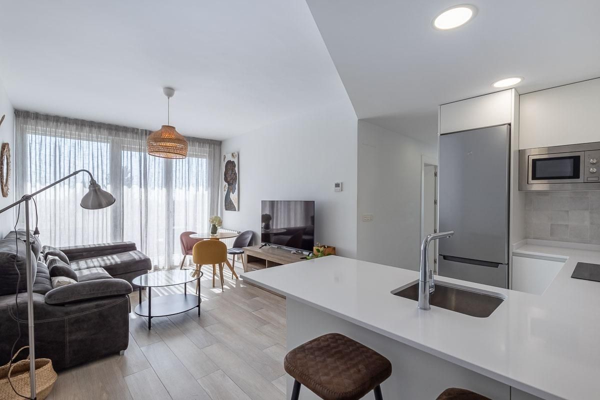 Wohnzimmer von Wohnung zum verkauf in  Granada Capital mit Klimaanlage, Heizung und Terrasse