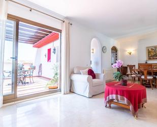 Living room of Single-family semi-detached to rent in Marbella  with Terrace