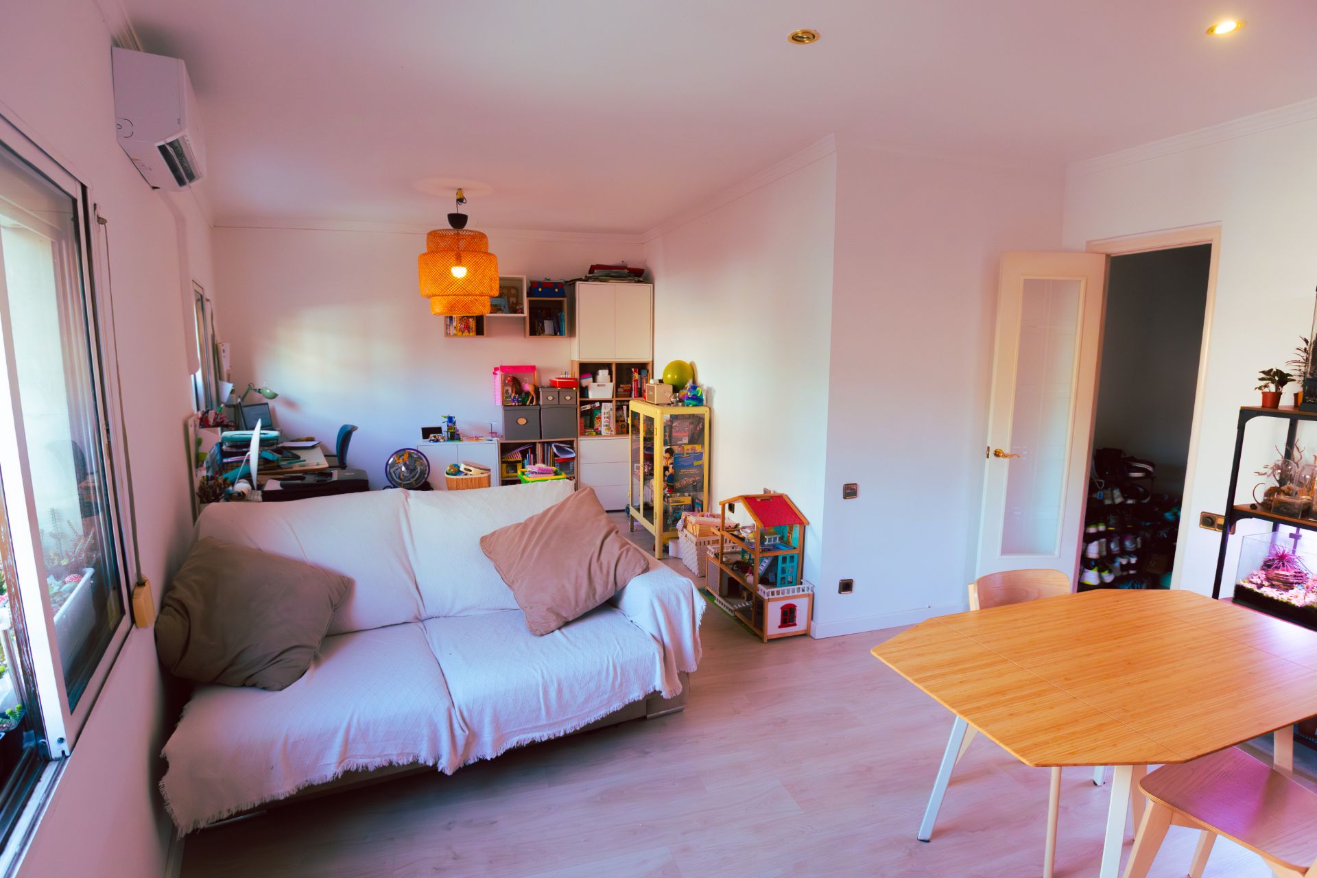 Sala de estar de Piso en venta en  Barcelona Capital con Aire acondicionado y Parquet