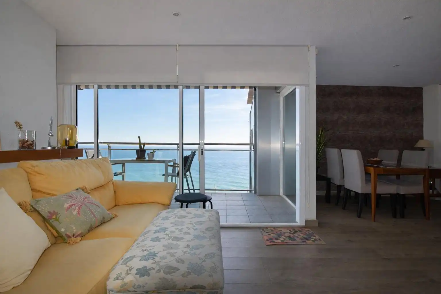 Sala de estar de Ático en venta en Cabrera de Mar con Balcón y Piscina comunitaria