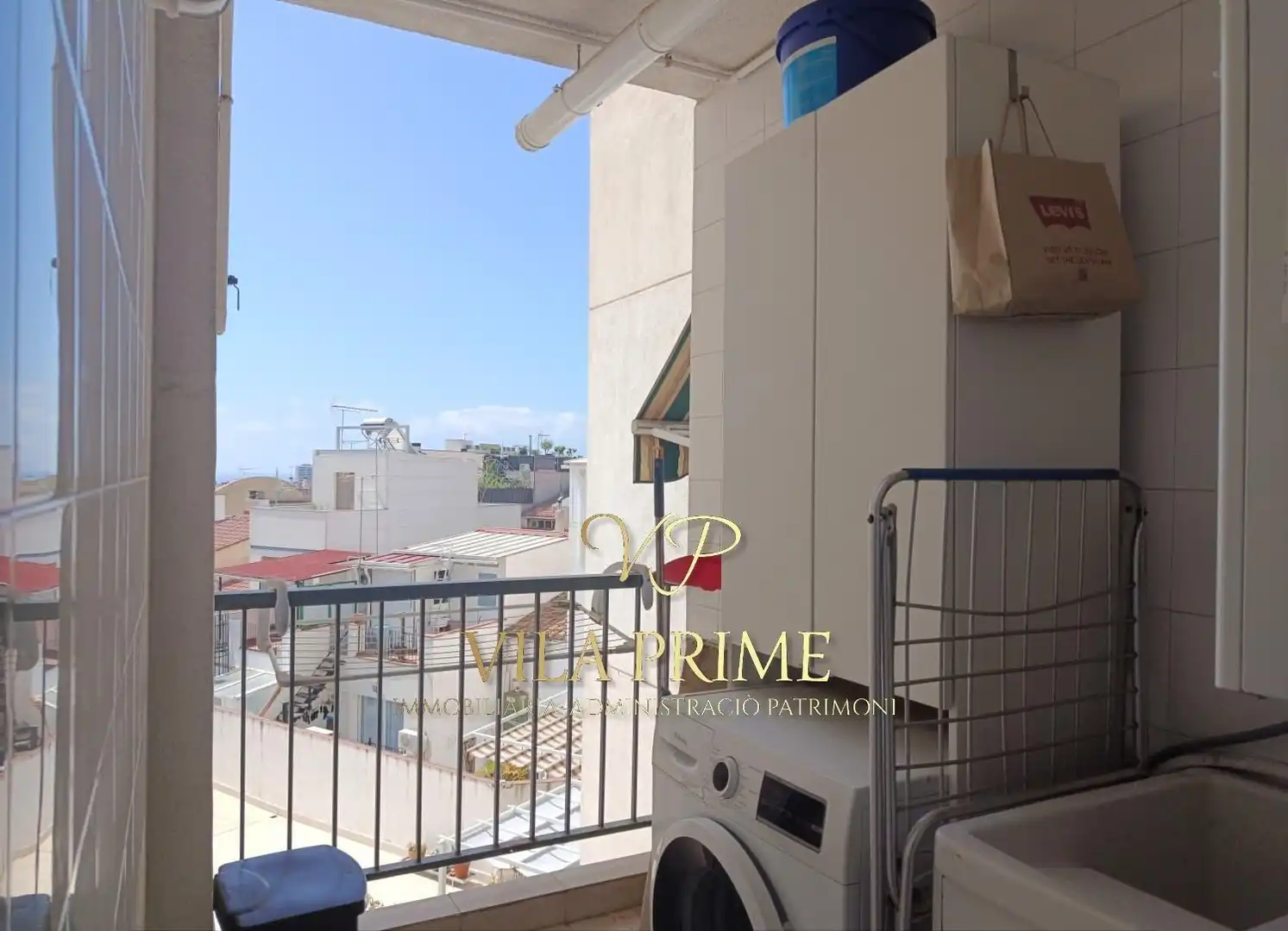 Terraza de Piso en venta en Mataró con Calefacción, Terraza y Trastero