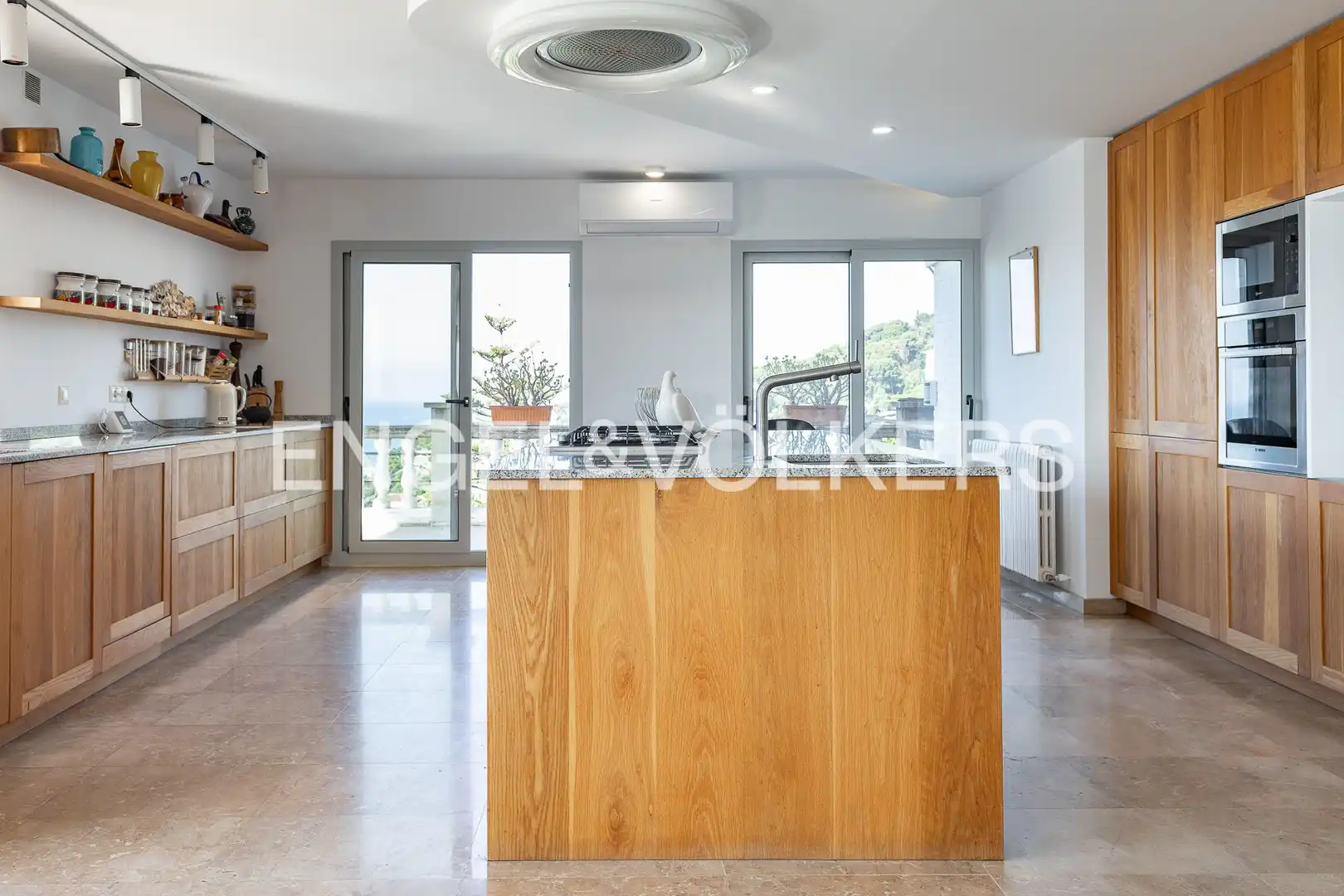 Kitchen of Houses for rent in Caldes d'Estrac  with Air Conditioner, Heating and Private garden