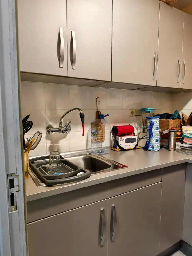 Cuina de Local en venda en Barberà del Vallès amb Moblat