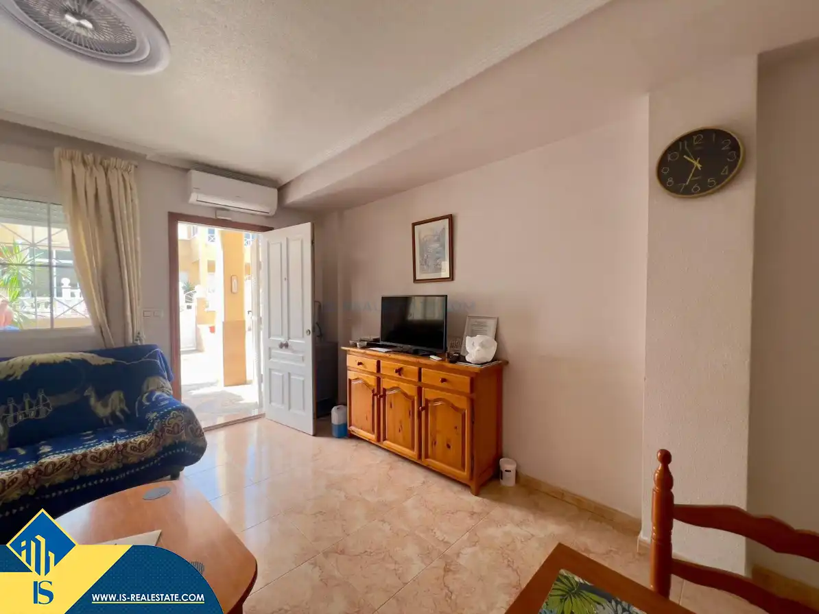 Casa con piscina in vendita a Nueva Torrevieja - Aguas Nuevas, imagen 2