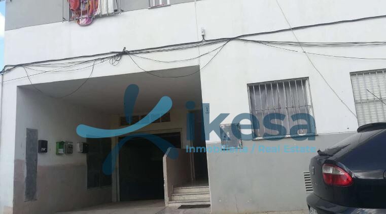 Außenansicht von Garage zum Verkauf in Níjar