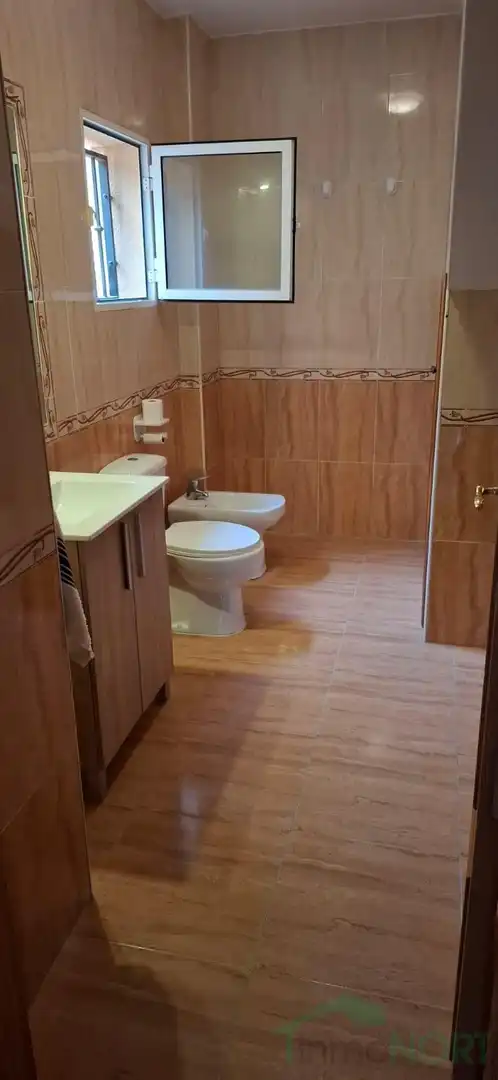 Baño de Piso en venta en La Unión con Terraza y Amueblado