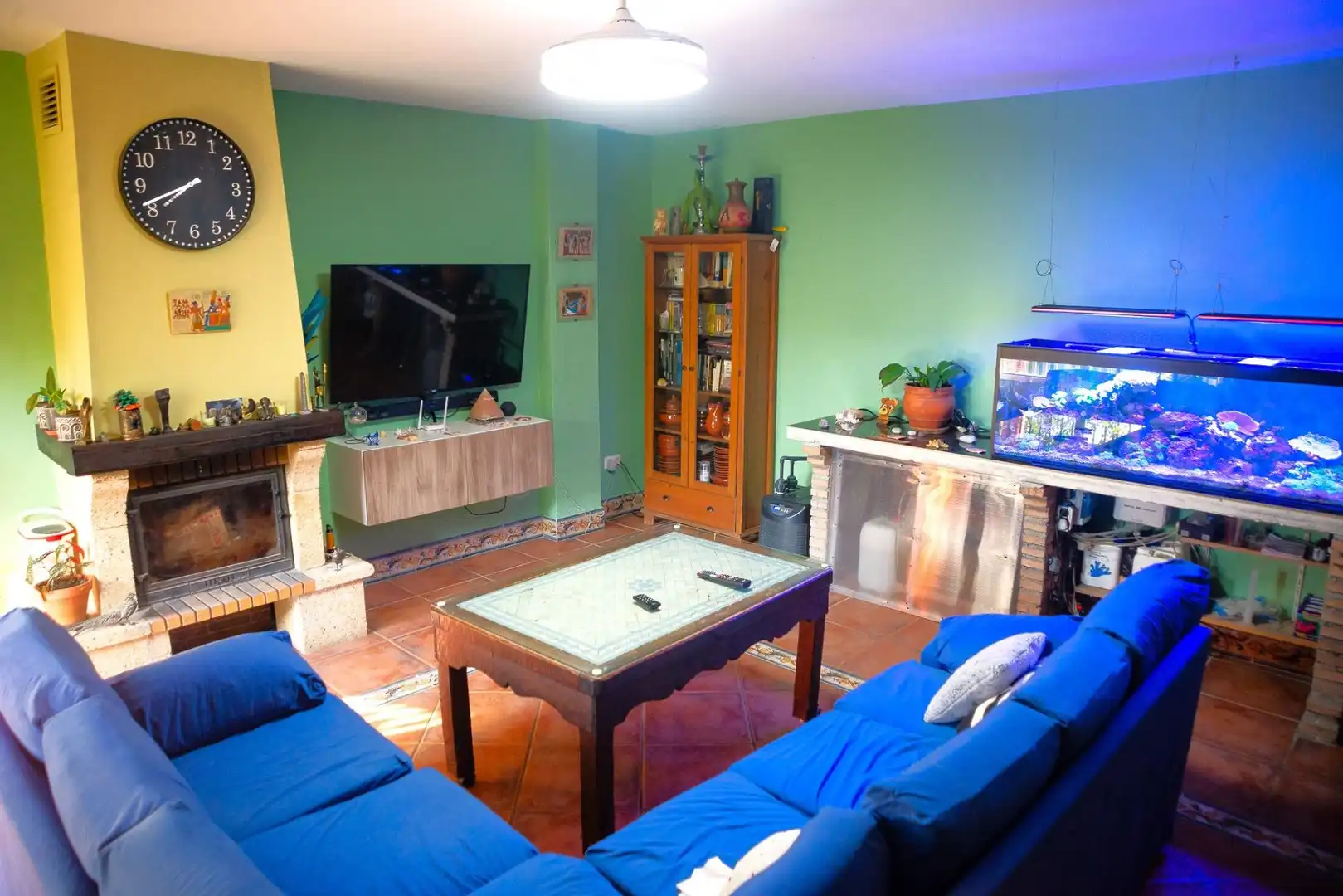 Sala de estar de Casa o chalet en venta en Pilas con Jardín privado y Piscina