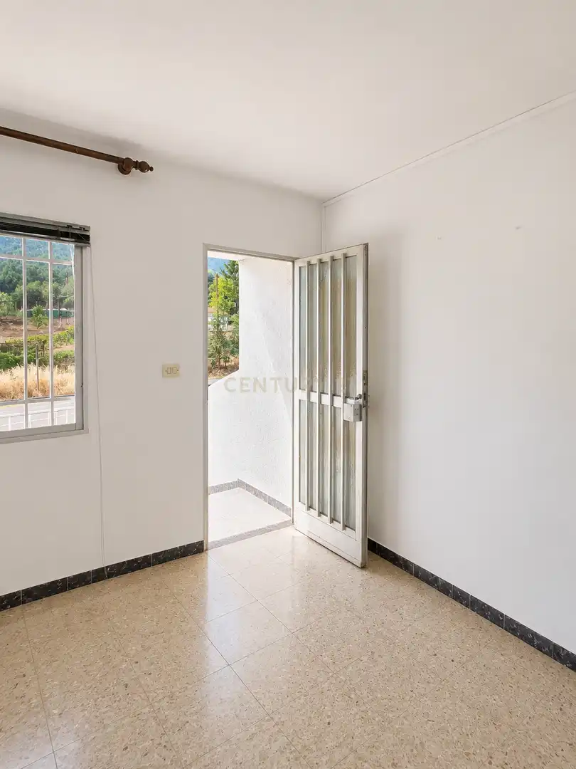 Edificio en venta en Valencia de Alcántara