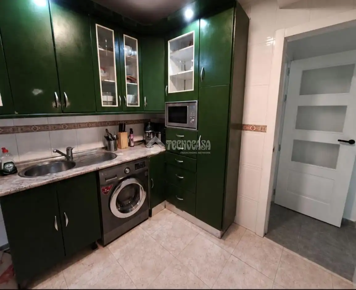 Kitchen of Flat for sale in Parla  with Heating