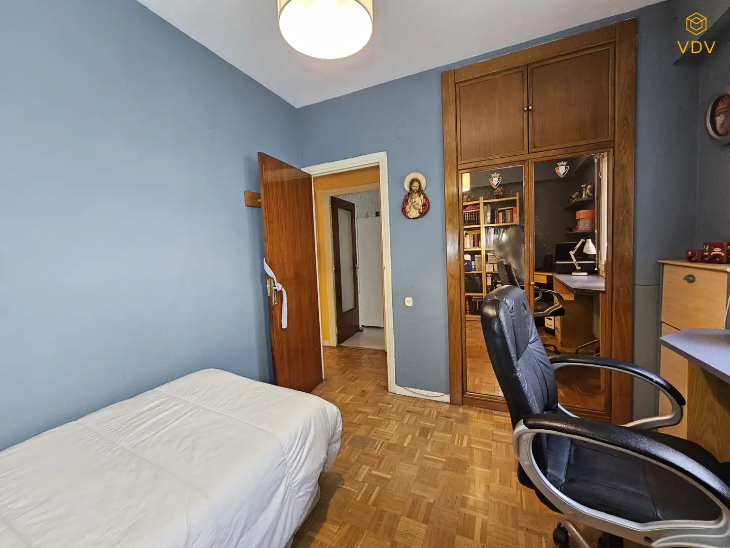 Bedroom of Flat for sale in  Pamplona / Iruña  with Heating, Parquet flooring and Terrace