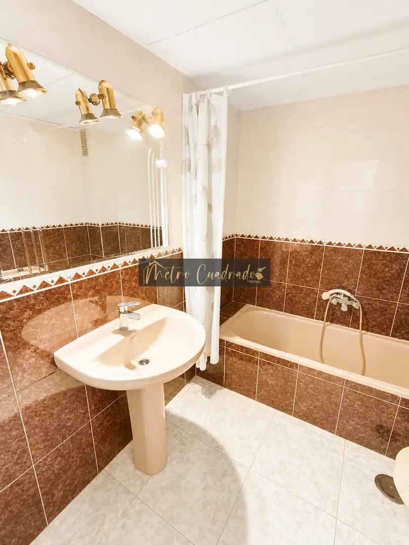 Baño de Piso en venta en Guareña con Aire acondicionado