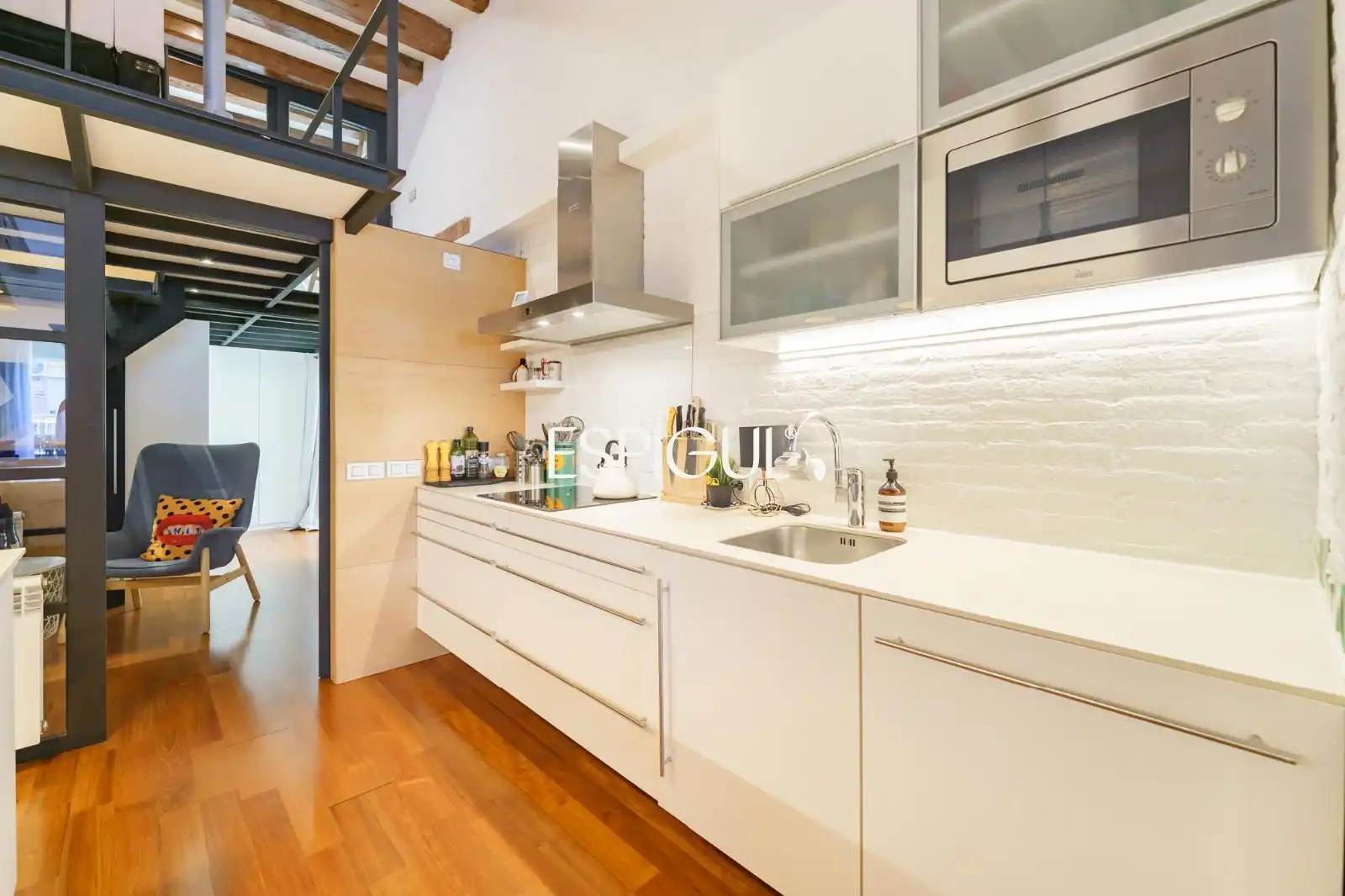 Piso en venta en NOU DE LA RAMBLA, El Poble Sec - Parc de Montjuïc
