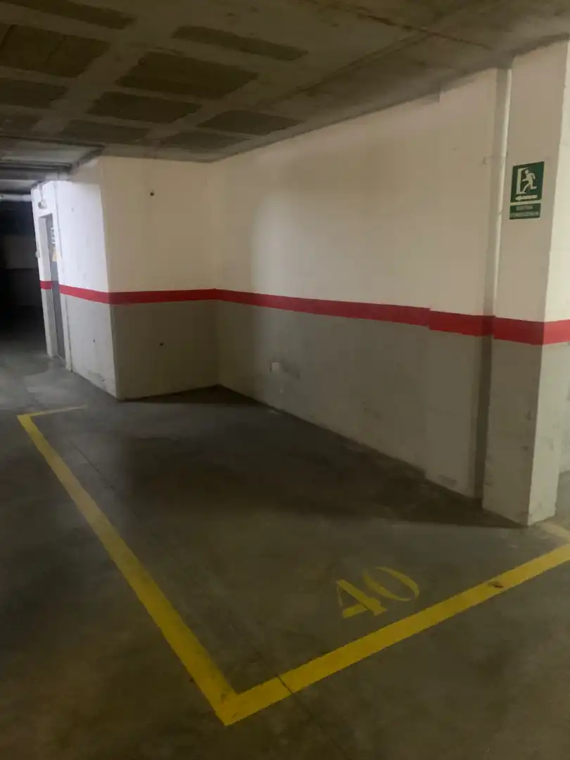 Individual with lift for sale in Carrer de Sant Ferran 28, imagen 3