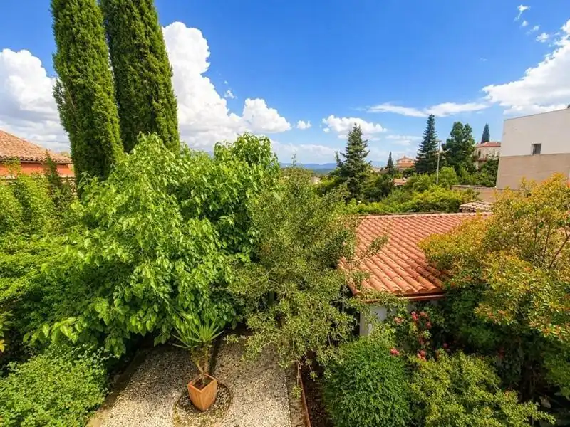 Jardí de Casa o xalet en venda en Granada amb Jardí privat i Piscina