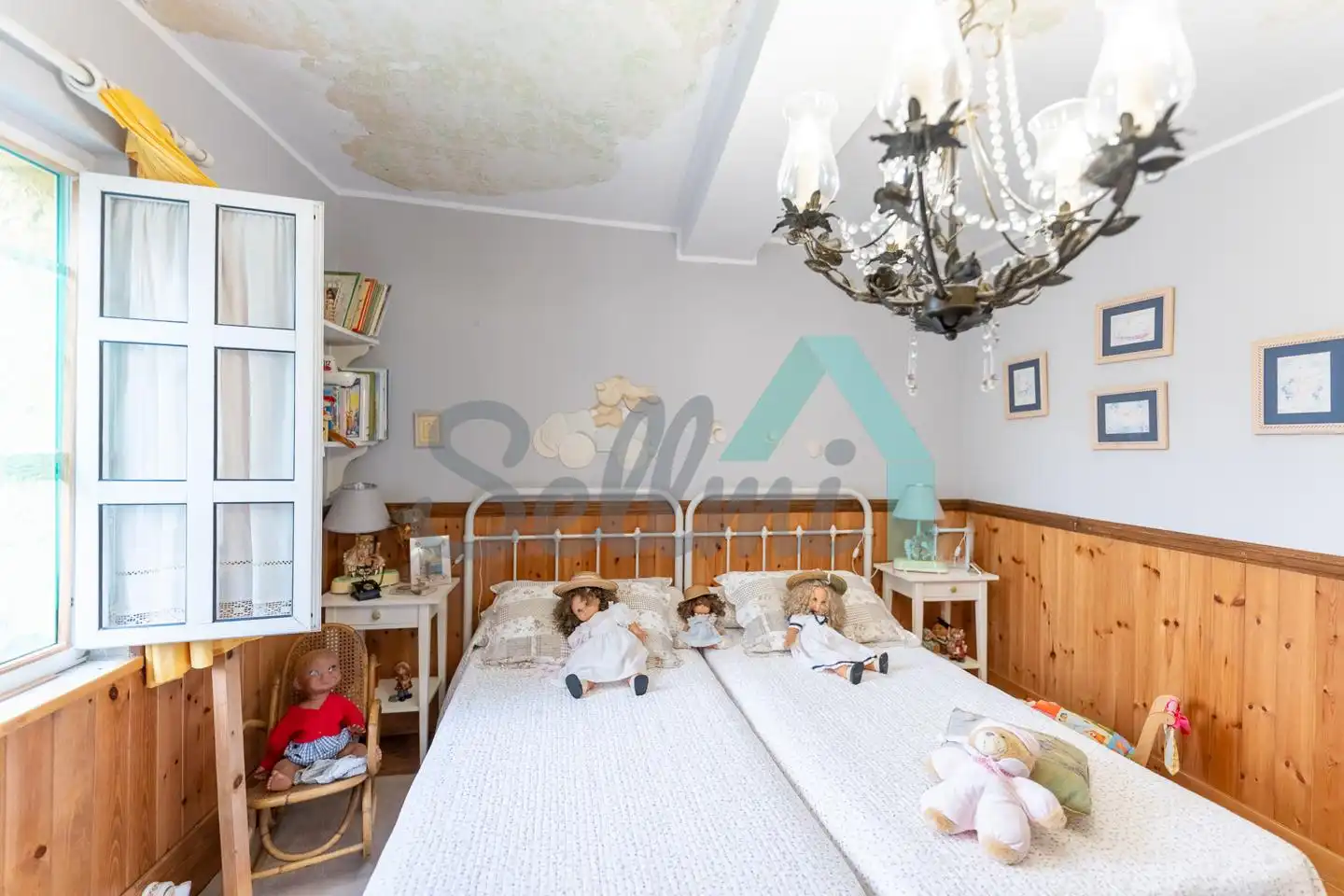 Dormitori de Casa adosada en venda en Langreo amb Calefacció, Jardí privat i Parquet