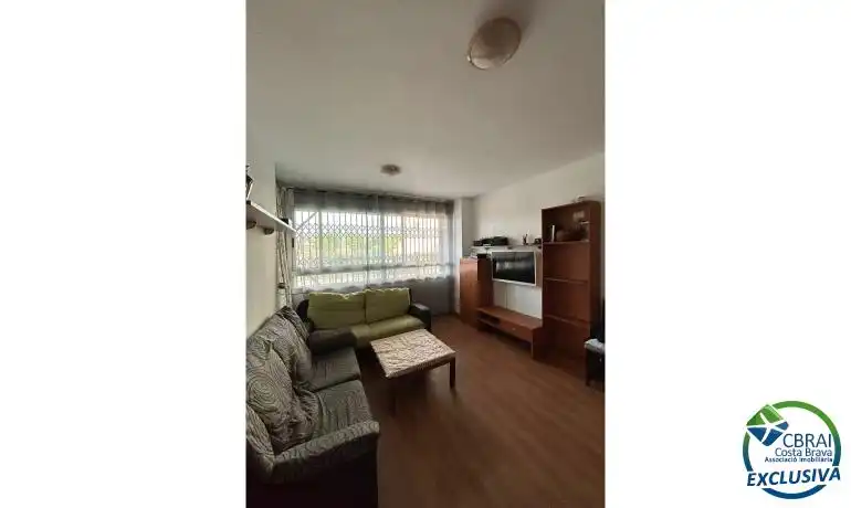 Ground floor for sale in Muga - Gran Reserva - Badia