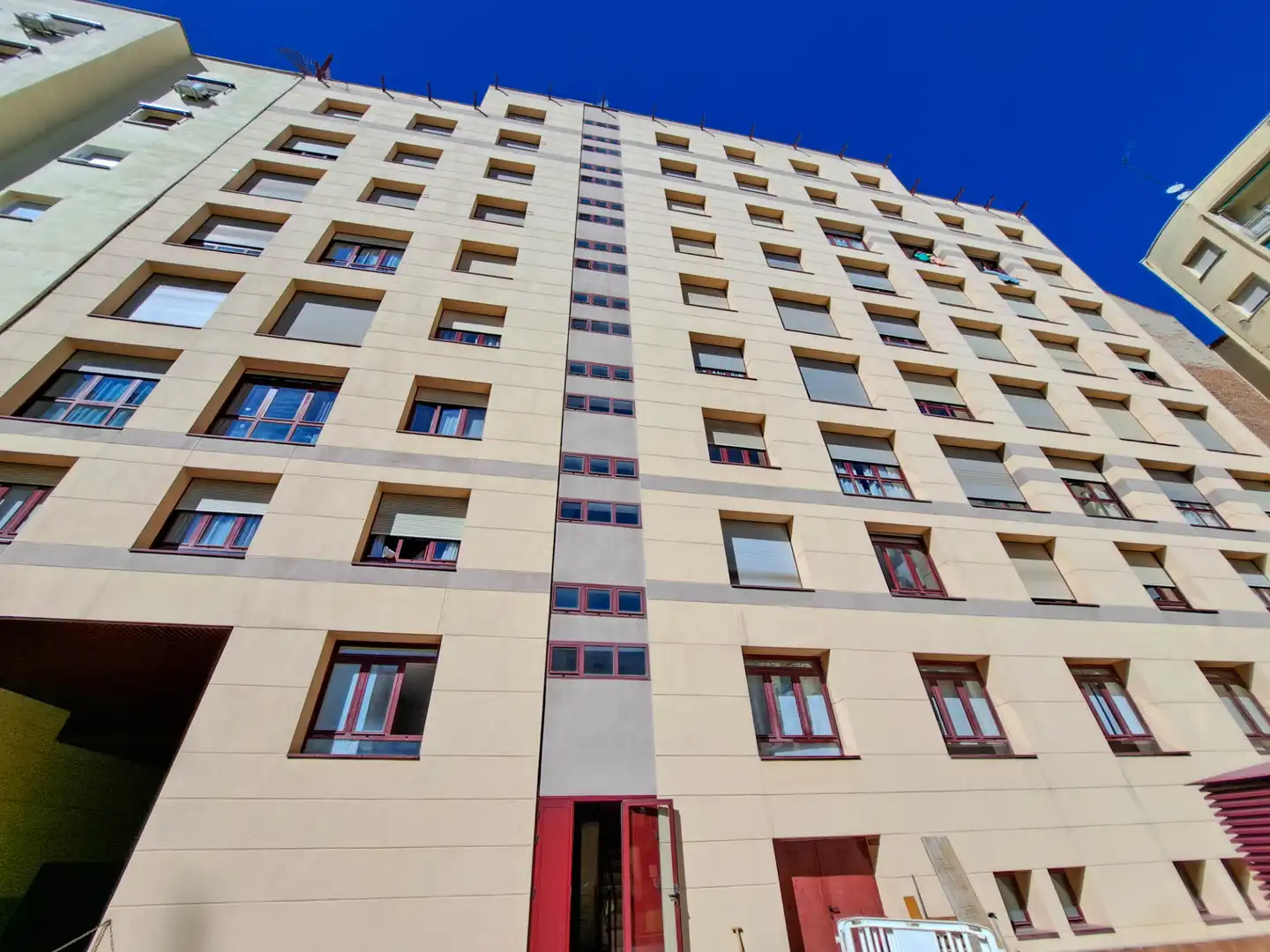 Vista exterior de Estudi en venda en Madrid amb Aire condicionat, Calefacció i Parquet