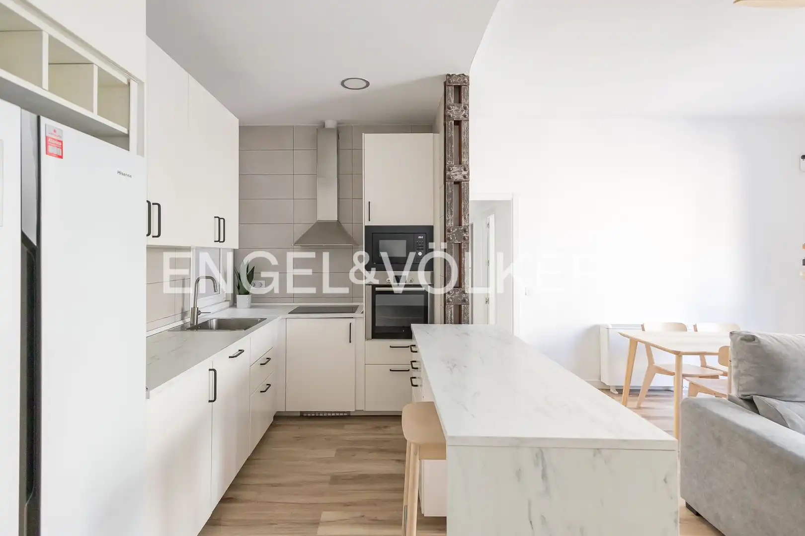 Kitchen of Flat for rent in Madrid  with Heating, Parquet flooring and Furnished