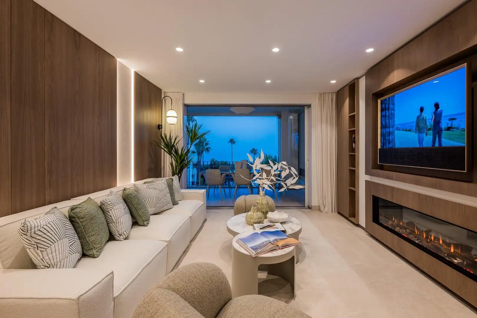 Living room of Apartments for sale in Estepona  with Air Conditioner, Terrace and Storage room
